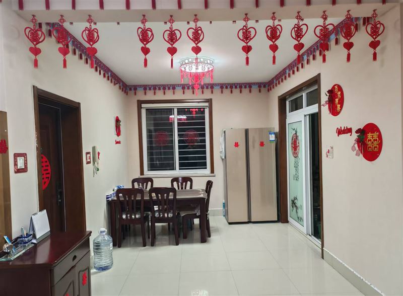津苑小区120型出售